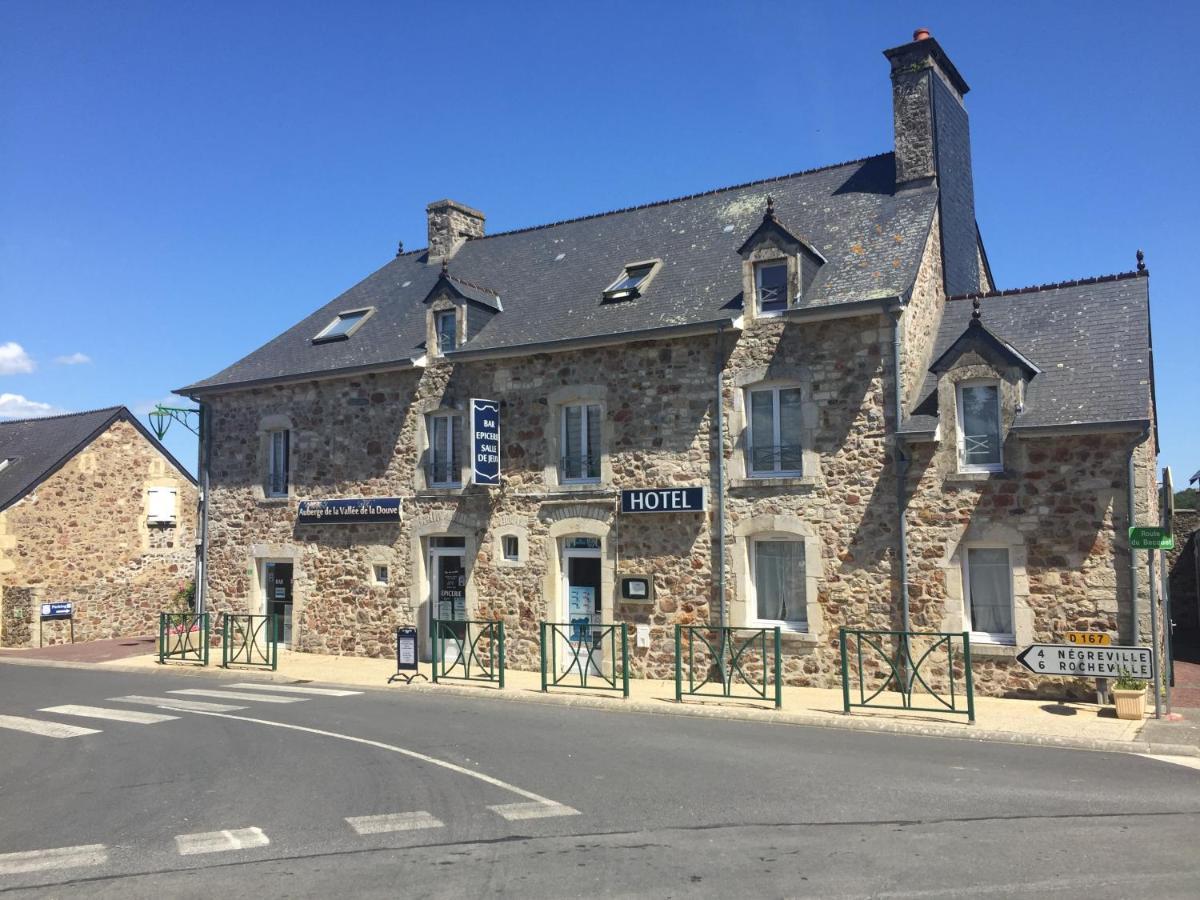 Auberge Vallee De La Douve L'Etang-Bertrand Ngoại thất bức ảnh