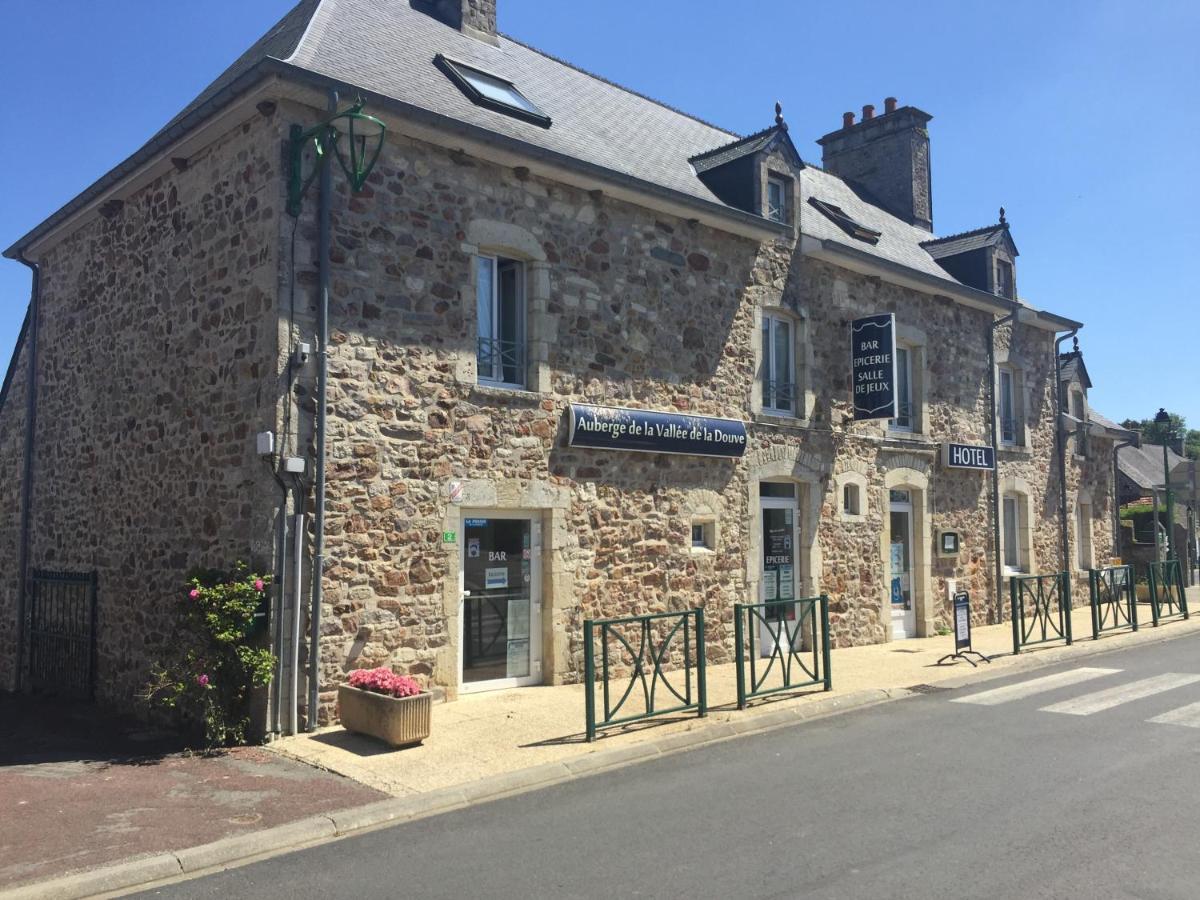 Auberge Vallee De La Douve L'Etang-Bertrand Ngoại thất bức ảnh