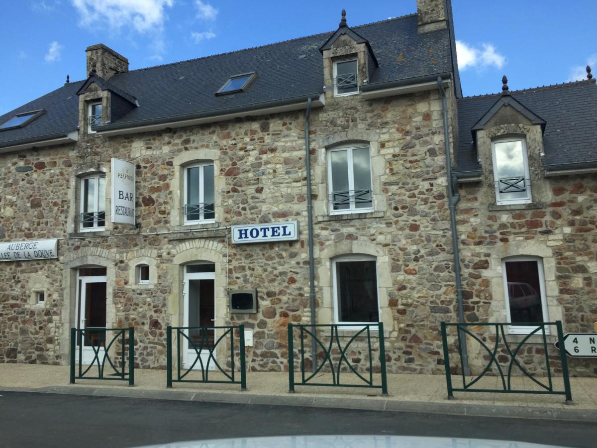Auberge Vallee De La Douve L'Etang-Bertrand Ngoại thất bức ảnh